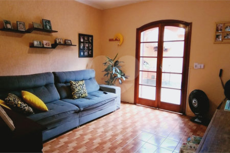 Casa Térrea à venda com 3 suítes em Jardim Prestes de Barros, Sorocaba, SP