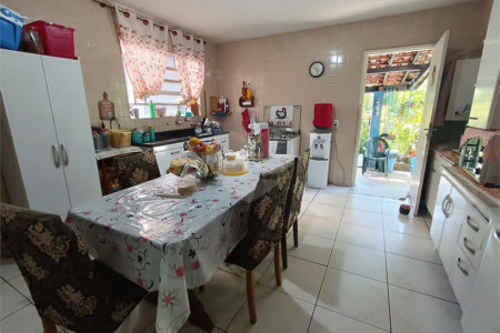 Chácara à venda com 7 quartos, sendo 1 suíte, no Centro (mailasqui), São Roque, SP