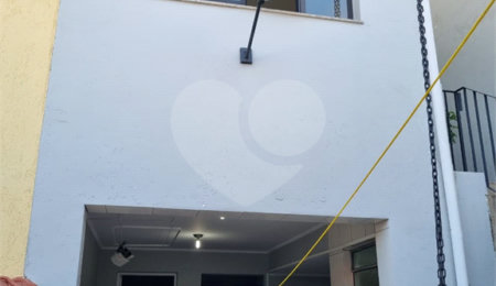 Sobrado à venda com 3 quartos em Tremembé, São Paulo, SP