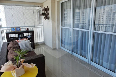 Apartamento à venda com 3 quartos, sendo 1 suíte,  no Centro, São Bernardo do Campo, SP