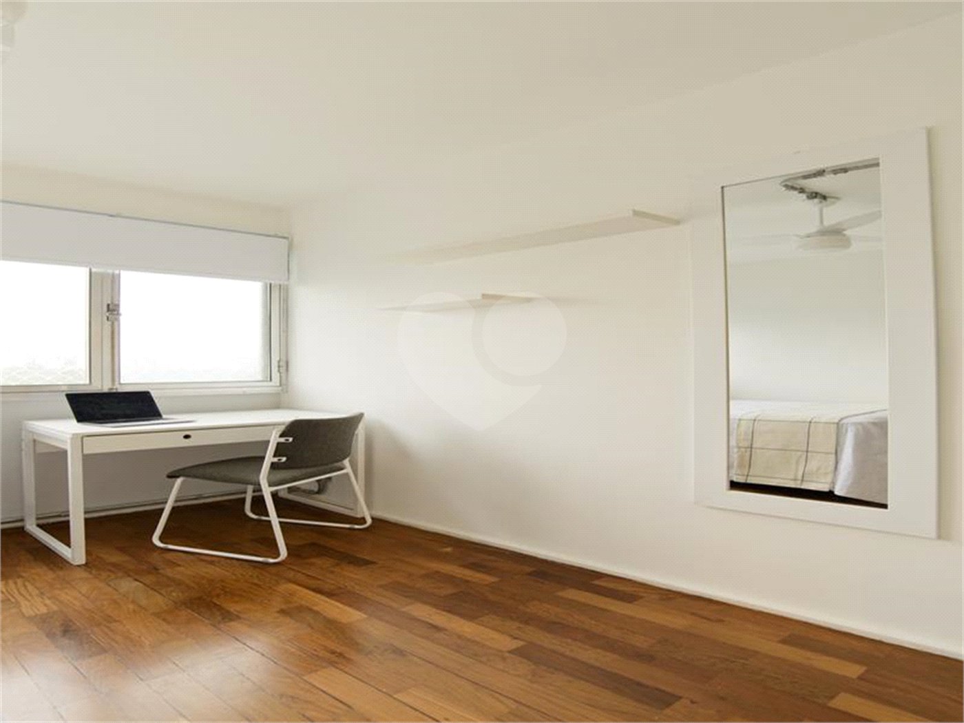 Apartamento à venda com 4 quartos, sendo 2 suítes, em Vila Olímpia, São Paulo, SP