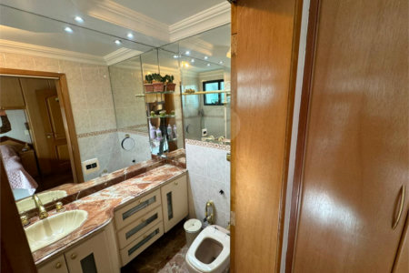 Apartamento à venda com 4 suítes em Água Fria, São Paulo, SP