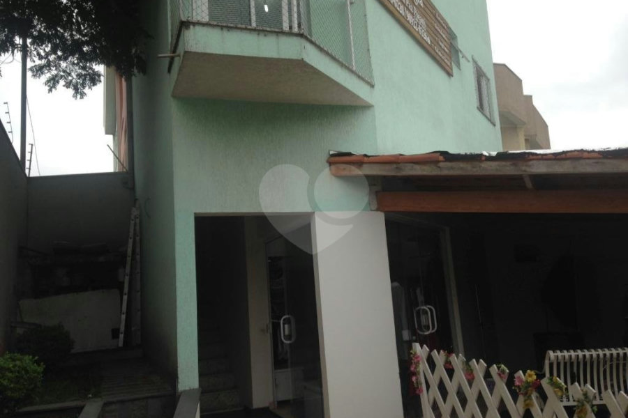 Casa à venda com 2 suítes em Parque das Nações, Santo André, SP