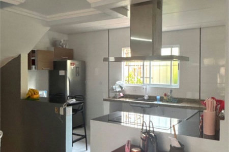 Casa Residencial à venda, Parque Bitaru, São Vicente - CA0356.