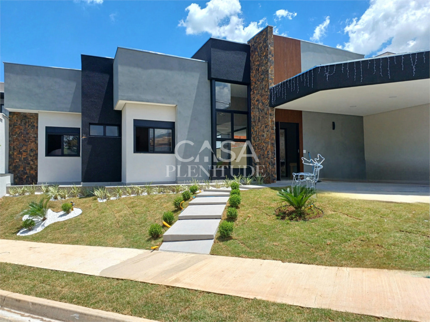 Casa em condomínio à venda com 3 quartos, sendo 1 suíte, em Jardim Residencial Villagio Ipanema I, Sorocaba, SP