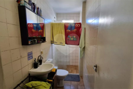 Apartamento à venda com 2 quartos em Parque Assunção, Taboão da Serra, SP