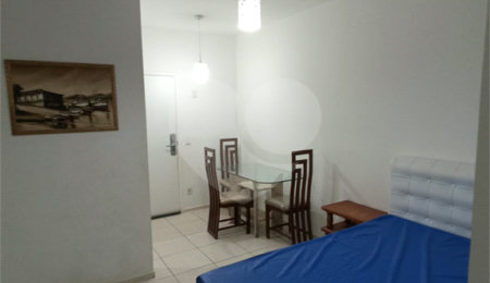 Apartamento à venda com 1 quarto no Centro, Mangaratiba, RJ