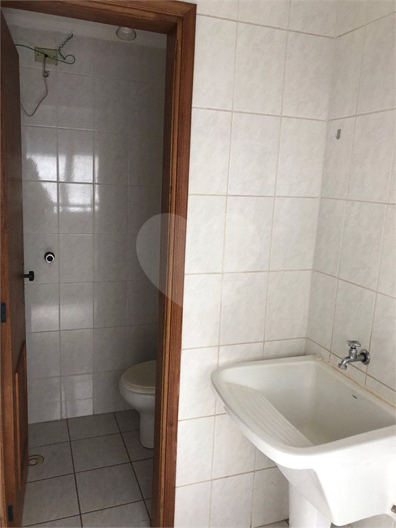 Apartamento à venda com 2 quartos, sendo 1 suíte, no Centro, Araraquara, SP