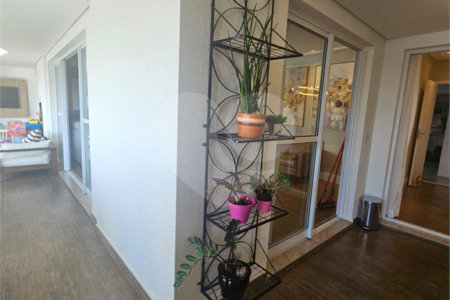 Apartamento à venda com 3 suítes em Santa Teresinha, São Paulo, SP