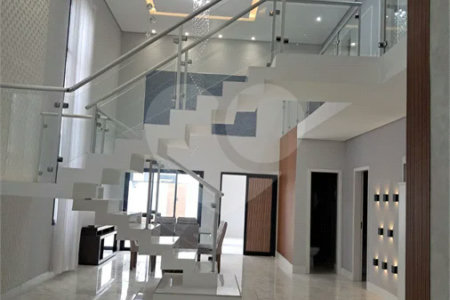 Casa à venda com 3 quartos, sendo 2 suítes,  no condomínio Brisas Jundiaí, Jundiaí - SP