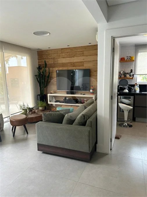 Casa à venda com 3 quartos, sendo 2 suítes, no condomínio Paulistano 2ª Fase, São Paulo - SP
