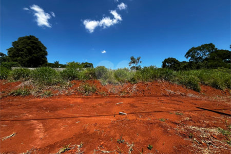 Terreno à venda no condomínio Residencial Quinta das Palmeiras, Itapetininga - SP