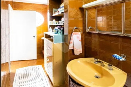 Sobrado à venda com 3 quartos, sendo 1 suíte, em Parque Jabaquara, São Paulo, SP