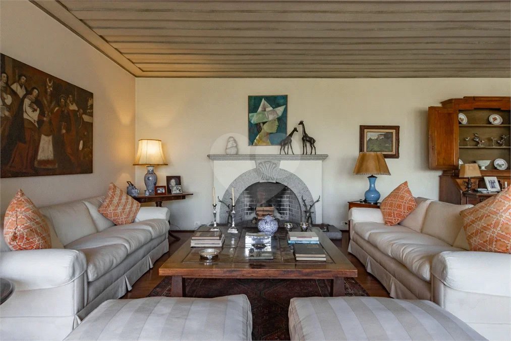 Casa à venda com 5 quartos, sendo 3 suítes, em Jardim Guedala, São Paulo, SP