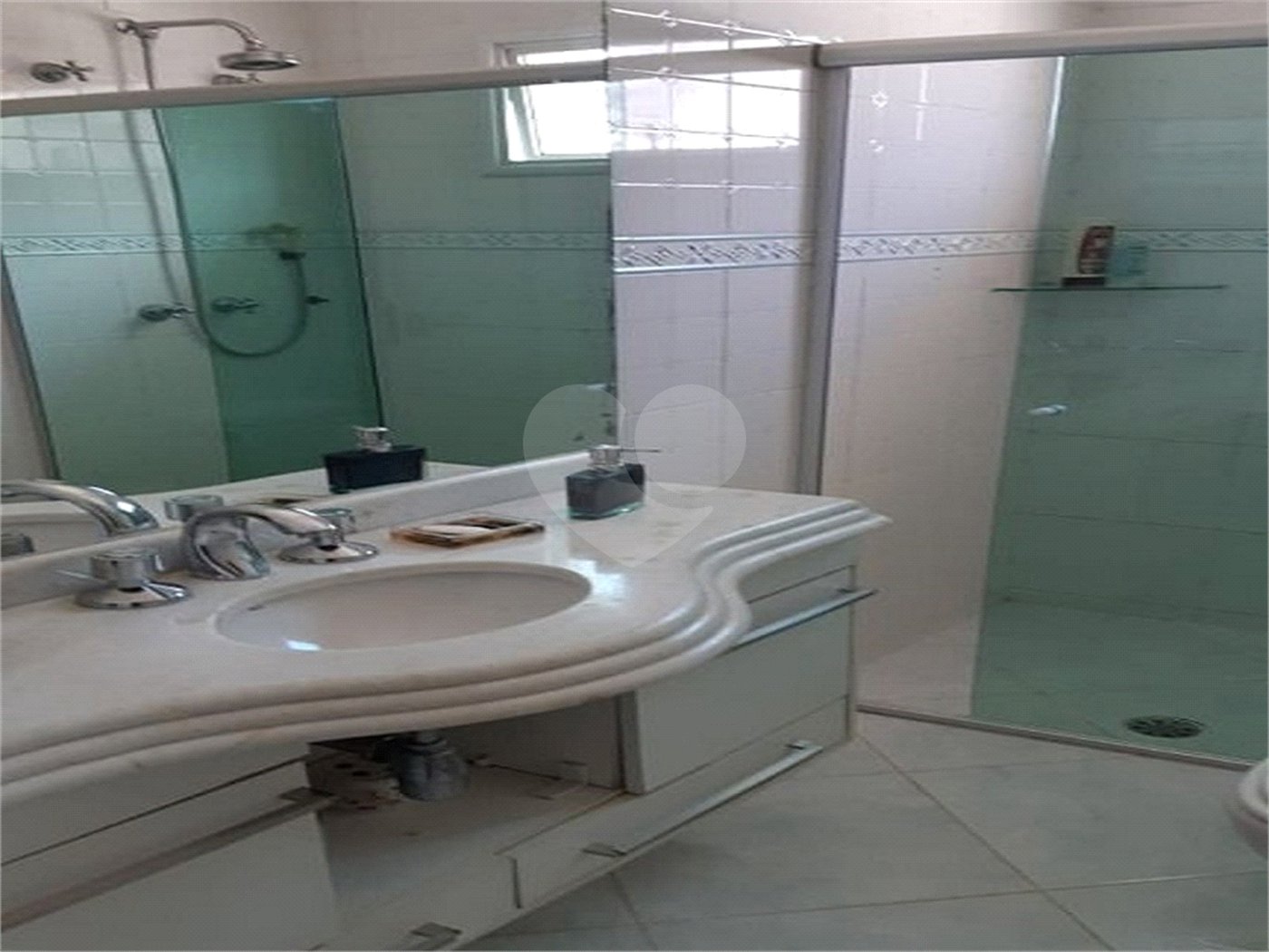 Casa à venda com 3 suítes no condomínio Lago da Boa Vista, Sorocaba - SP