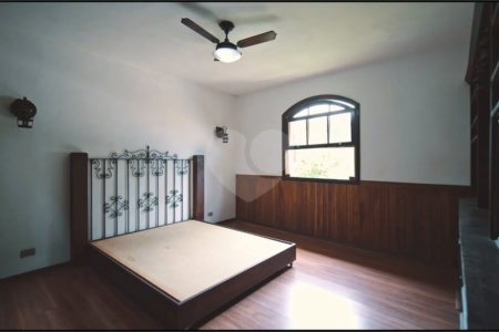 Terreno à venda com 6 quartos no condomínio Quinta dos Lagos, Cotia - SP