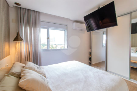 Apartamento à venda com 3 suítes em Chácara Santo Antônio, São Paulo, SP