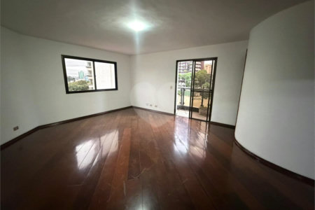 Apartamento à venda com 3 suítes em Água Fria, São Paulo, SP