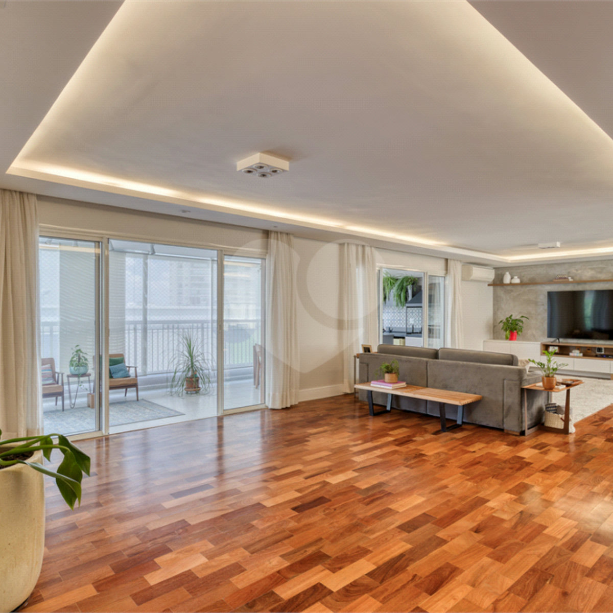 Apartamento à venda com 4 suítes em Alto da Boa Vista, São Paulo, SP