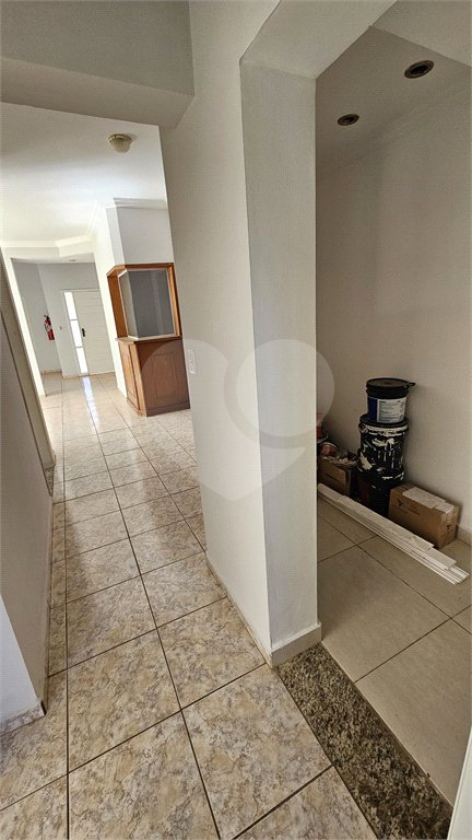 Sobrado à venda com 3 quartos, sendo 2 suítes, em Jardim Rossignatti, Indaiatuba, SP