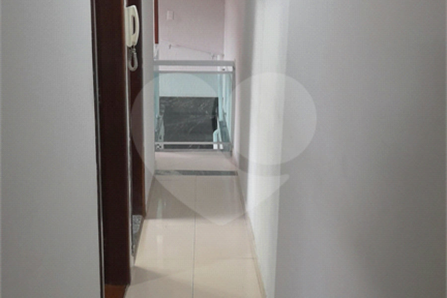 Sobrado à venda com 3 quartos, sendo 2 suítes, em Santana, São Paulo, SP