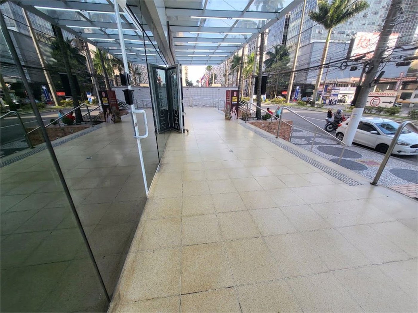 Apartamento Residencial à venda, Gonzaga, Santos - AP0120.