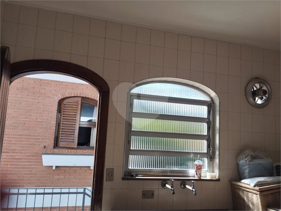 Sobrado à venda com 4 quartos, sendo 1 suíte, em Tremembé, São Paulo, SP
