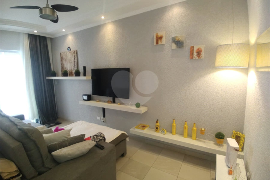 Casa à venda com 4 quartos, sendo 1 suíte, em Tremembé, São Paulo, SP