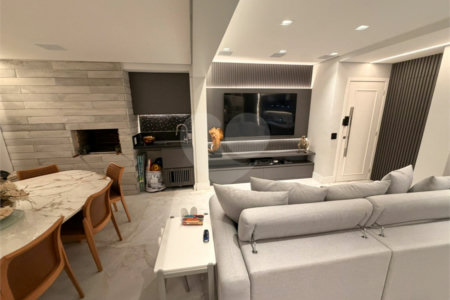 Apartamento à venda com 3 quartos, sendo 1 suíte,  em Granja Julieta, São Paulo, SP