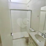 Casa à venda com 3 quartos, sendo 1 suíte, no condomínio Residencial Rio Preto Village, Atibaia - SP