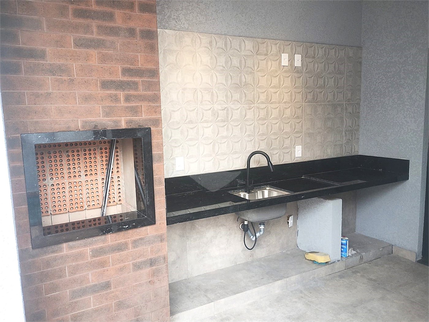 Casa à venda com 3 quartos, sendo 1 suíte,  no condomínio Horto Florestal Villagio, Sorocaba - SP