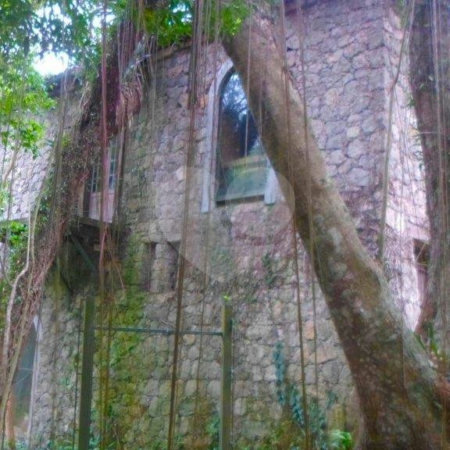 Terreno à venda com 1 suíte no condomínio Chácara Flora, São Paulo - SP