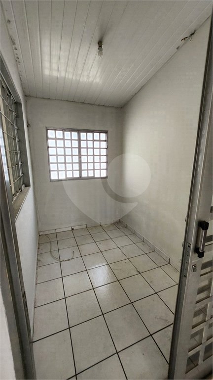 Casa à venda com 2 quartos, sendo 1 suíte, em Vila Suconasa, Araraquara, SP