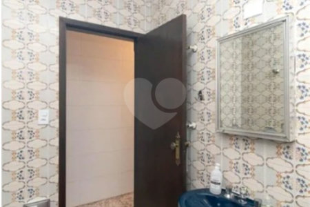Casa Térrea à venda com 4 quartos, sendo 1 suíte,  em Vila Mazzei, São Paulo, SP
