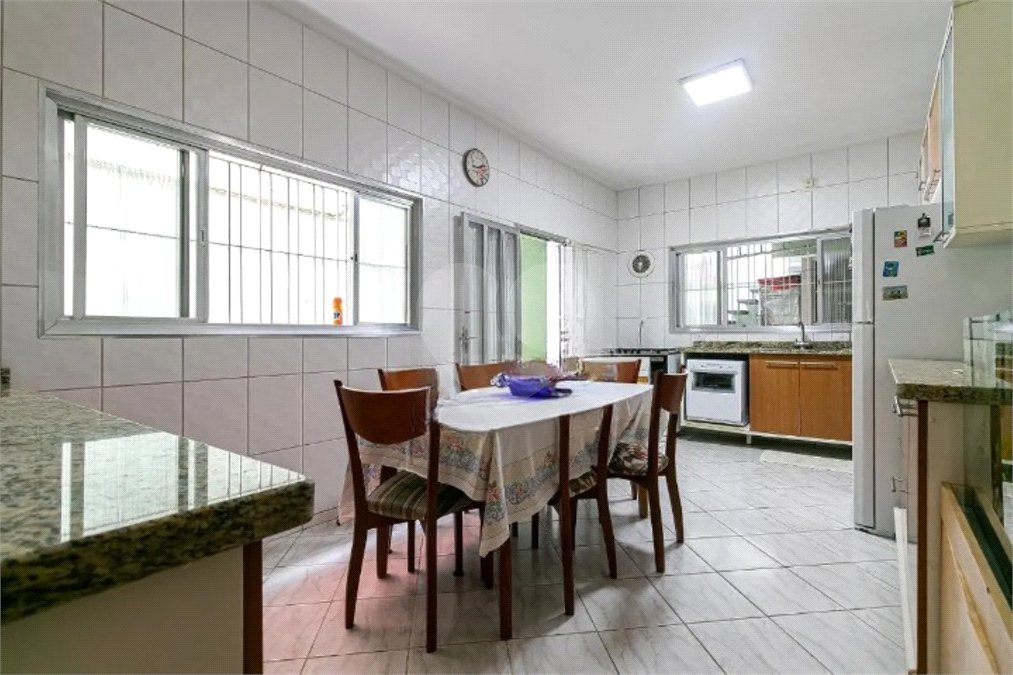 Sobrado à venda com 3 quartos, sendo 1 suíte, em Penha de França, São Paulo, SP