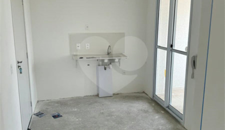 Apartamento à venda com 2 quartos em Jardim Aeroporto, São Paulo, SP