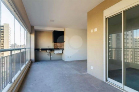 Apartamento à venda com 3 quartos, sendo 1 suíte, em Jardim da Saúde, São Paulo, SP