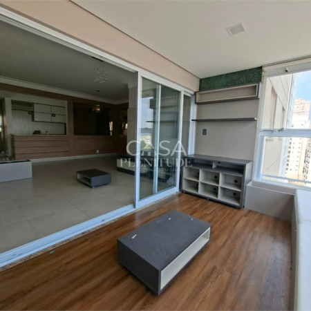 Apartamento à venda com 3 quartos, sendo 1 suíte, em Parque Campolim, Sorocaba, SP