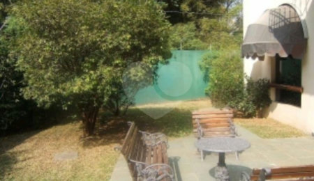 Casa de Vila à venda com 4 quartos, sendo 2 suítes,  em Granja Julieta, São Paulo, SP