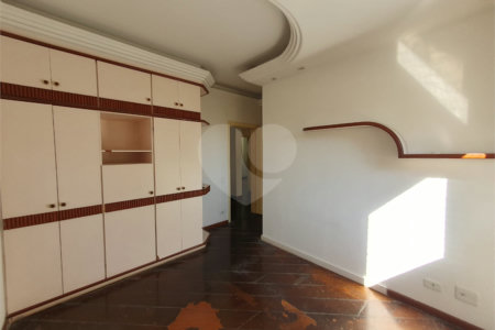 Apartamento à venda com 4 quartos, sendo 2 suítes, em Vila Gomes Cardim, São Paulo, SP