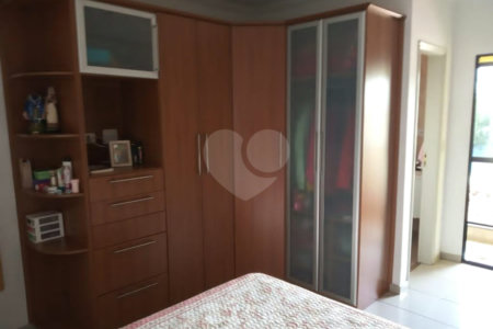 Sobrado à venda com 3 quartos, sendo 1 suíte, em Vila Medeiros, São Paulo, SP