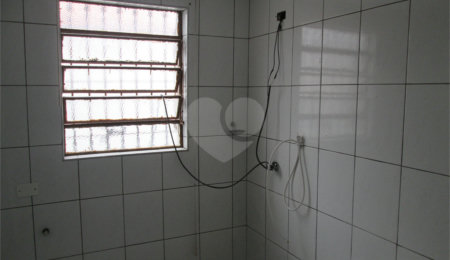 Casa Térrea à venda com 2 quartos em Parque Peruche, São Paulo, SP
