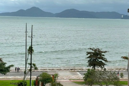 Apartamento com 2 dormitórios para alugar, 73 m² por R$ 7.200,02/mês - Ponta da Praia - Santos/SP