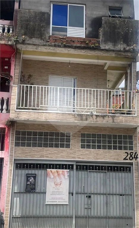 Casa à venda com 3 quartos em Jardim Suína, Taboão da Serra, SP