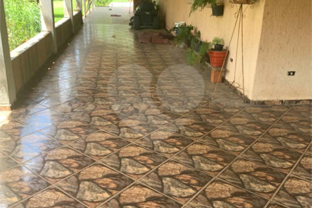 Chácara à venda com 4 quartos, sendo 1 suíte, em Jundiaquara, Araçoiaba da Serra, SP
