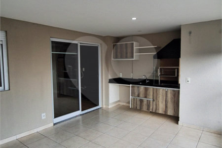 Apartamento à venda com 2 quartos, sendo 1 suíte,  em Vila Leonor, São Paulo, SP