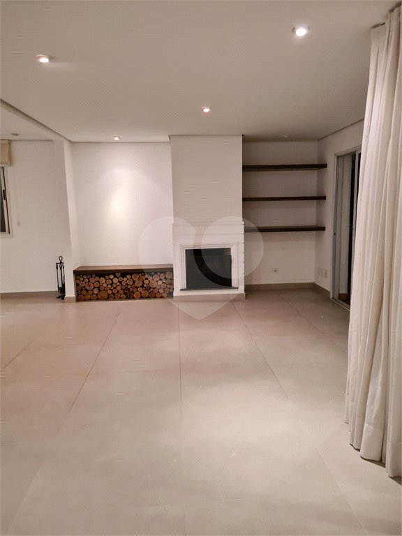 Casa à venda com 3 suítes no condomínio Residencial Courtyard Village, São Paulo - SP