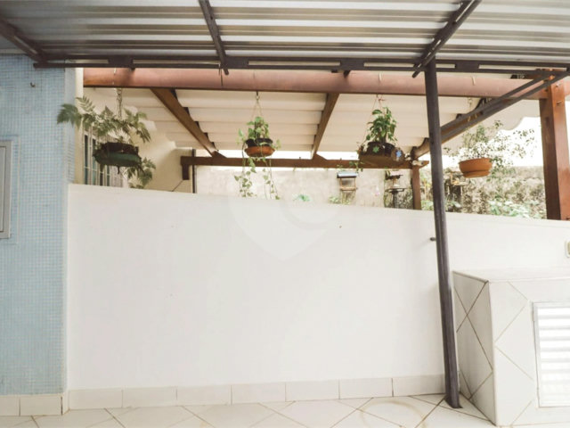 Sobrado à venda com 2 quartos em Santana, São Paulo, SP