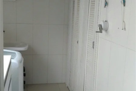 Apartamento à venda com 3 quartos, sendo 1 suíte, em Cidade Monções, São Paulo, SP