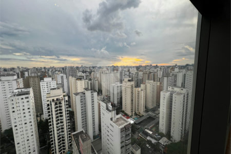 Apartamento à venda com 2 suítes em Indianópolis, São Paulo, SP